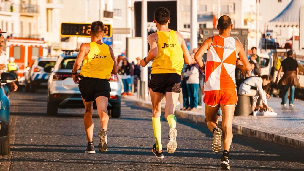 Meilleures collations rapides avant une course en ville